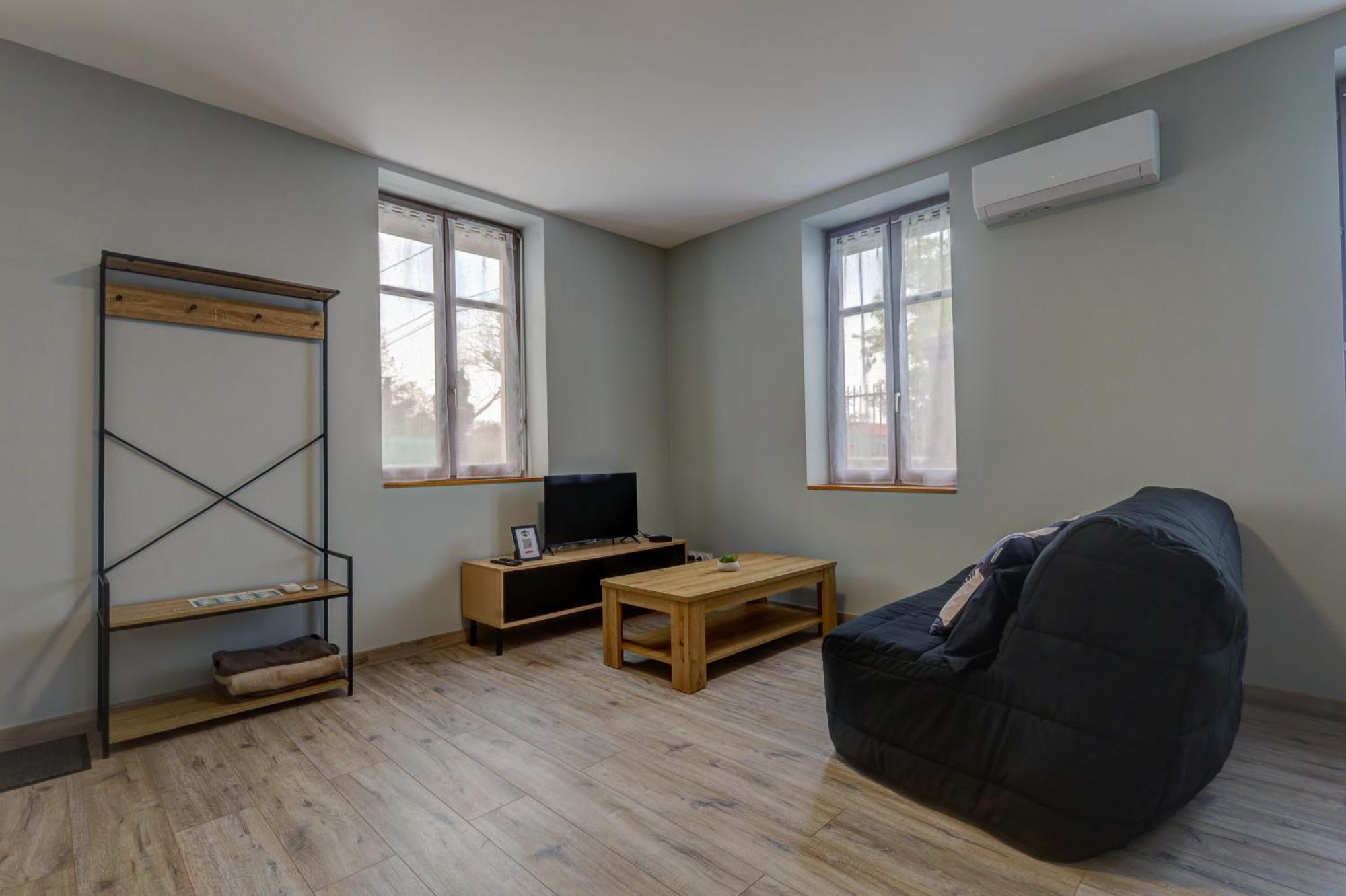 Le Westy 1 Apartment Hieres-Sur-Amby Екстериор снимка